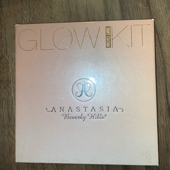 Anastasia beverly hills glow kit - Picture 1 of 3